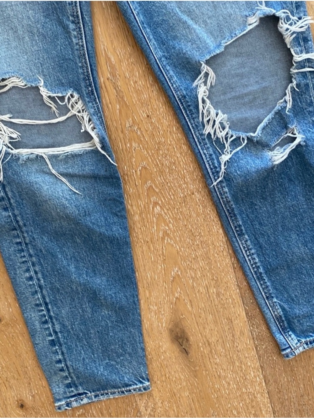 American Eagle Strigid Mom Jean size 0 - Picture 5 of 11
